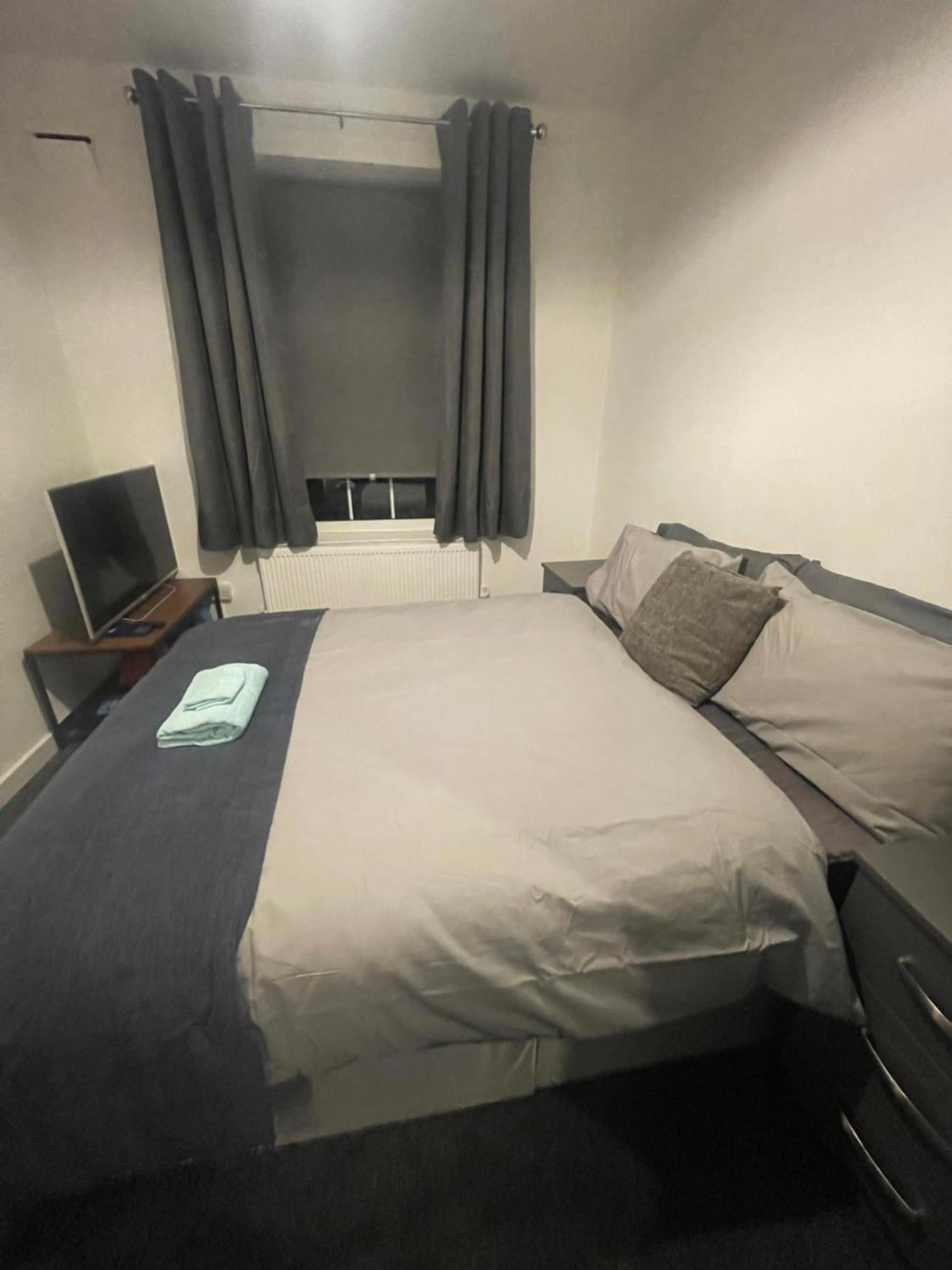 Super Streatham Room Лондон Екстериор снимка