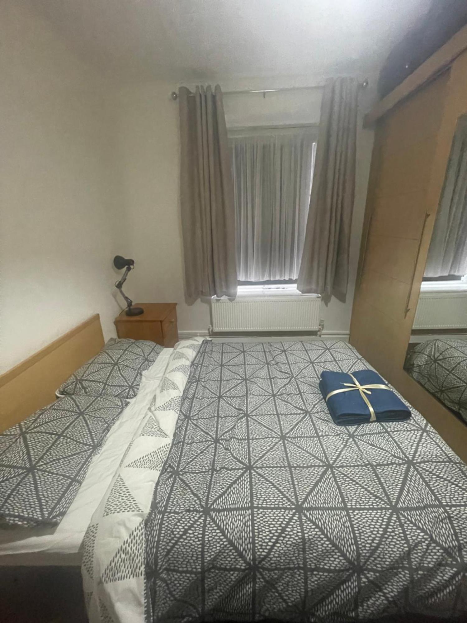 Super Streatham Room Лондон Екстериор снимка